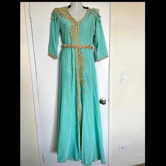 Light Blue Moroccan Kaftan - Picture 3 of 7